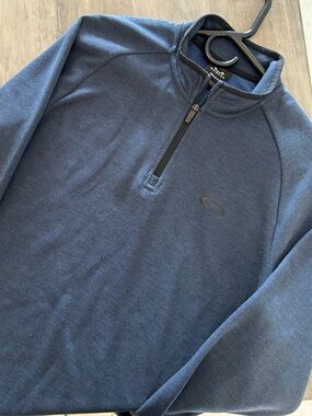 Oakley Jacket Mens XSmall Blue 1/4 Quarter Zip Pullover Performance Stretch